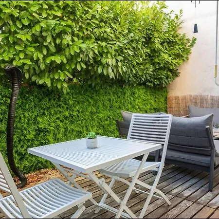 Geneva Terrace